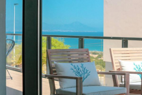 Iconic Sea Views Luxury Apartment